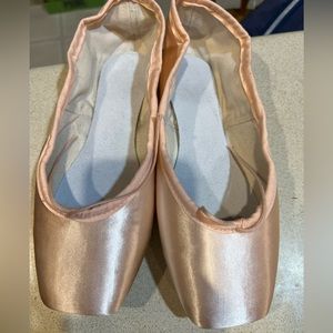 Suffolk Stellar Ballet Pointe Shoes